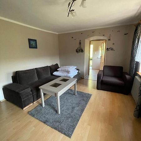 Pod Piekielkiem Apartment Szczytna Luaran gambar