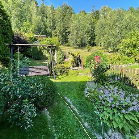 Pod Piekielkiem Apartment Szczytna Luaran gambar